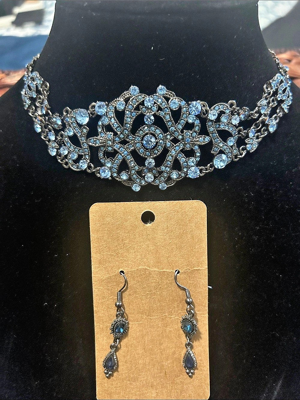 Silver & Blue Choker/Necklace and Earrings Like New